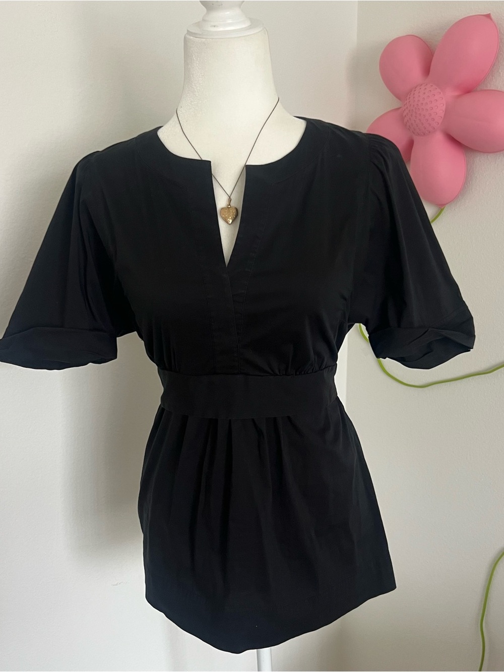 BCBG MaxAzria Black Short Sleeve Top